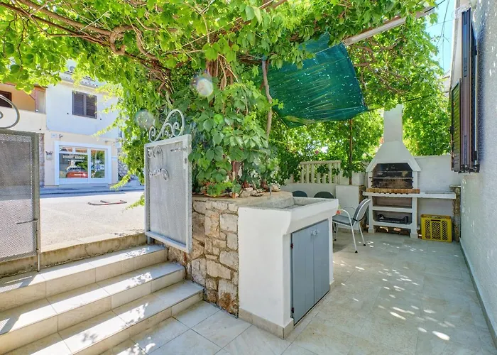 Goga - Seaview & Parking Appartement Mali Lošinj