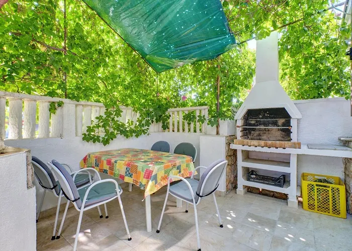 Goga - Seaview & Parking Appartement Mali Lošinj