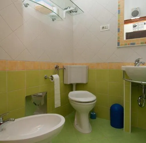 Appartement Goga - Seaview & Parking Mali Lošinj