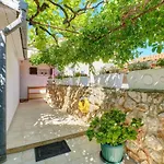 Apartment Goga - Seaview & Parking Apartment Mali Lošinj