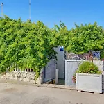 Goga - Seaview & Parking Мали-Лошинь