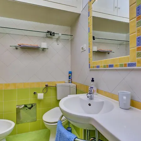 Apartment Goga - Seaview & Parking Apartment Mali Lošinj