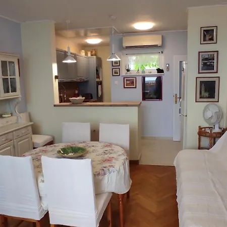 Apartment Apartment Goga - Seaview & Parking *