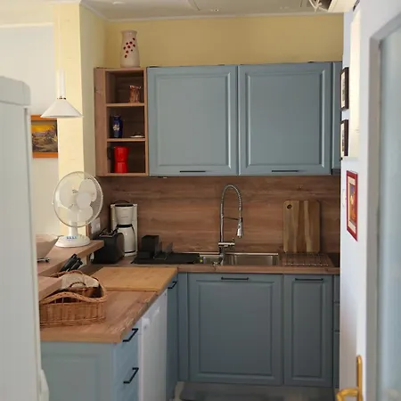 Apartment Apartment Goga - Seaview & Parking Mali Lošinj